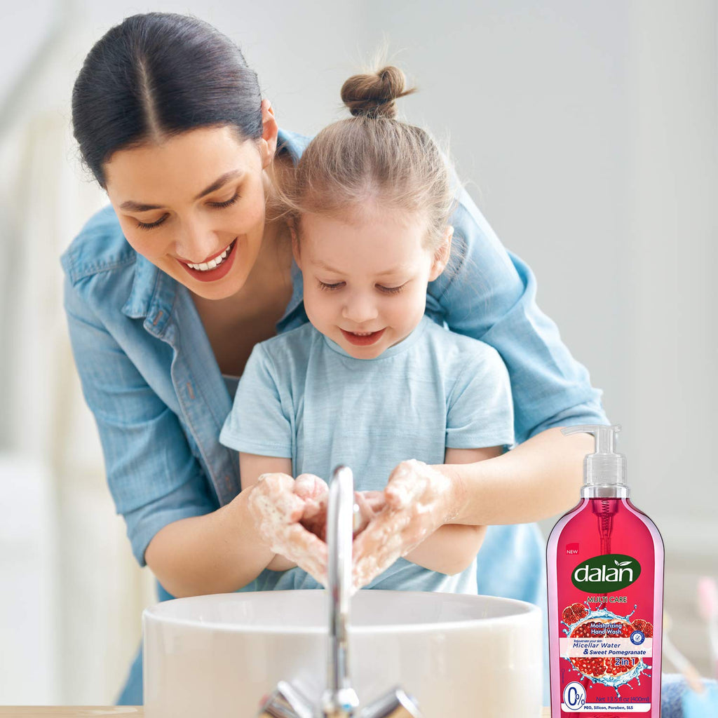 Dalan Sweet Pomegranate Liquid Hand Soap 400mL – Hydrating hand soap with pomegranate fragrance for soft, nourished skin.