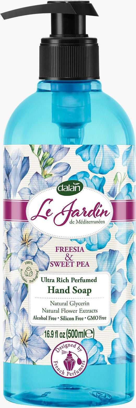 Le Jardin Freesia & Sweet Pea Hand Wash 500mL – Floral body wash with freesia and sweet pea fragrance for soft, hydrated skin.